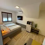 Kukorica Csarda Balatonujlak