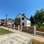 Kukorica Csarda Bed & Breakfast Balatonujlak