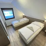 Bed & Breakfast Kukorica Csarda Balatonujlak