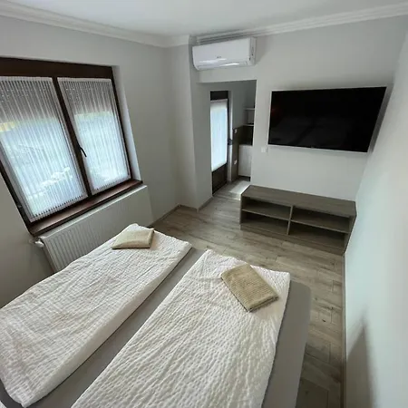 Bed & Breakfast Kukorica Csarda 3*
