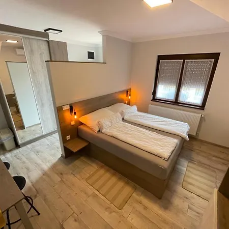 Bed & Breakfast Kukorica Csarda 3*