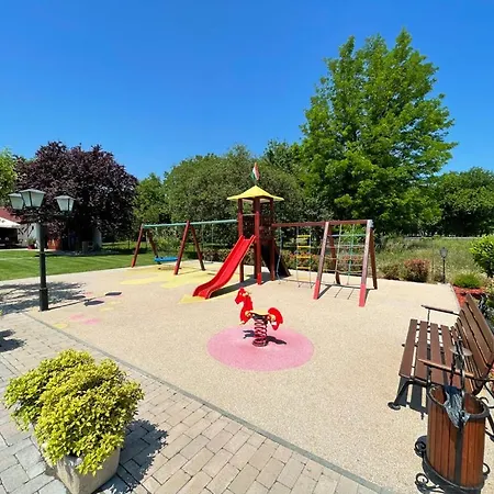 Bed & Breakfast Kukorica Csarda Balatonujlak