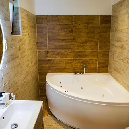 B&B Kukorica Csarda Balatonujlak