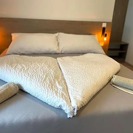Kukorica Csarda Bed and Breakfast 3*
