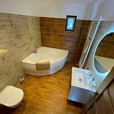 Kukorica Csárda 3*