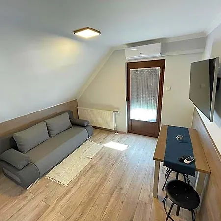 Kukorica Csarda 3* Balatonujlak