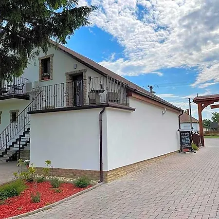 Kukorica Csárda 3*