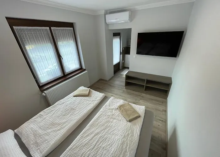 Bed & Breakfast Kukorica Csárda 3*