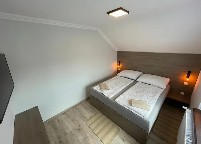 Panzió Kukorica Csárda 3*