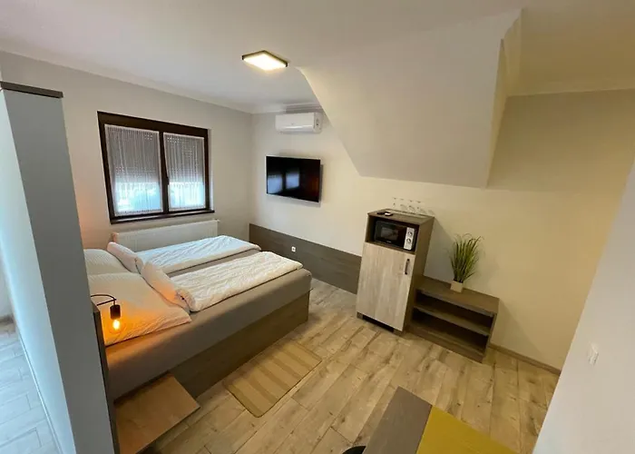 Kukorica Csárda Balatonújlak